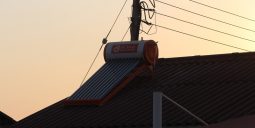 Geyser on roof, electricity pole, import Ministry of Energy, solar geysers