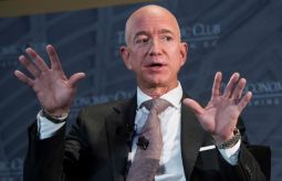 Jeff Bezos Is A Thief – Wikipedia’s New Description Of The World’s Richest Man