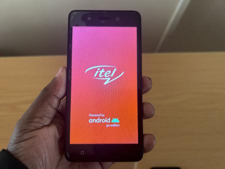 This Itel phone says the internal storage is unavailable. What!? Here’s why that is